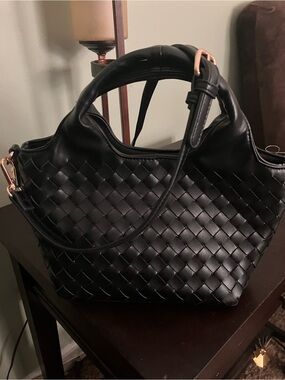 Urban Expressions Black Woven Crossbody Bag with Top Handles